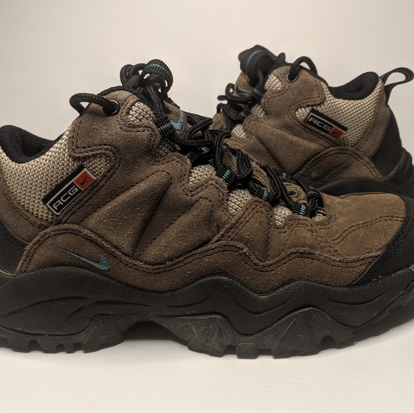 nike acg 2000